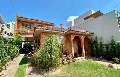 Casa com 4 quartos à venda na Rua Farrapos, 151, Nossa Senhora Medianeira, Santa Maria
