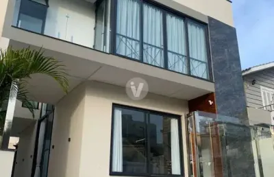 Casa com 3 quartos à venda na Rua Machado de Assis, 138, Menino Jesus, Santa Maria