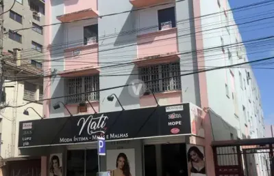 Apartamento de três dormitórios localizado no centro de santa maria -rs