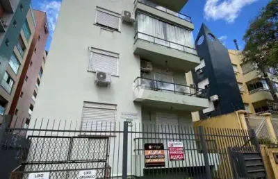 Ótimo apartamento de três  dormitório com vaga de garagem.