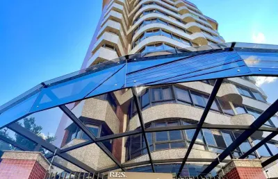 Apartamento de alto padrão, com 3 dormitórios e localização privilegiada à venda