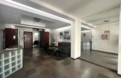 Amplo apartamento localizado na principal avenida de santa maria.