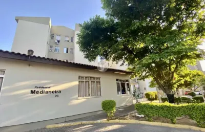 Apartamento com 2 quartos à venda na Rua Izidoro Grassi, 23, Nossa Senhora Medianeira, Santa Maria