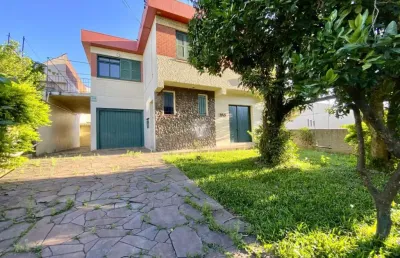 Casa com 4 quartos à venda na Avenida Prefeito Evandro Behr, 2145, Camobi, Santa Maria