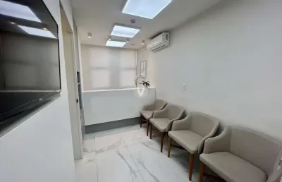 Sala comercial para alugar na Rua Marechal Floriano Peixoto, 1709, Centro, Santa Maria