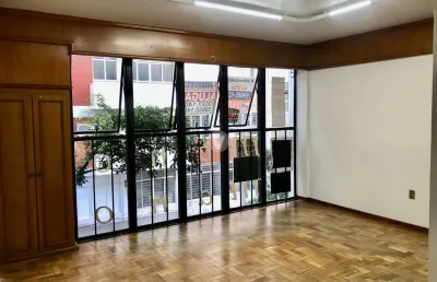 Sala comercial na r. 24 horas - excelente custo benefício