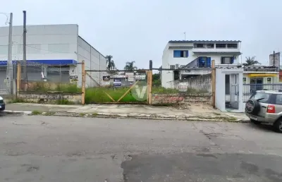 Terreno duas frentes na rua duque de caxias, 702,10m², frente com 13,0 metros.