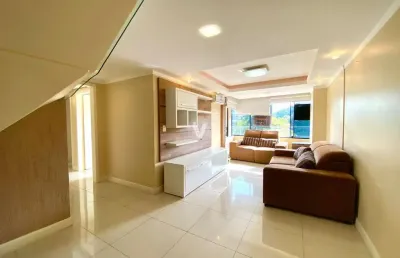 Excelente cobertura duplex com 4 dormitórios e duas vagas de garagem.