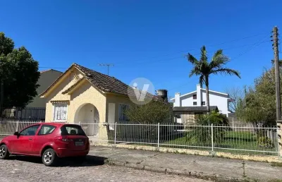 Terreno à venda na Rua Inácio Teixeira Cezar, 109, Camobi, Santa Maria