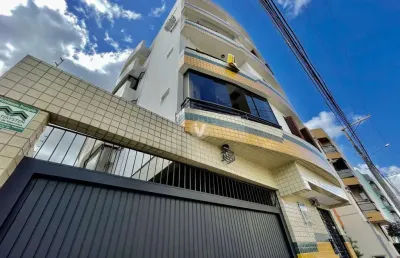Excelente apartamento de 2 dormitórios com sacada e churrasqueira.
