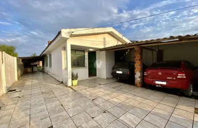Casa com 3 quartos à venda na Rua Paraná, 49, Pinheiro Machado, Santa Maria