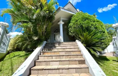 Casa alto padrão no bairro nossa senhora de lourdes.