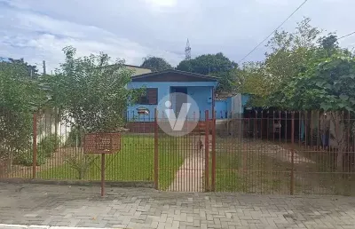 Terreno à venda na Rua Pedro Figueira, 545, São José, Santa Maria
