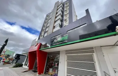 Apartamento com 3 quartos à venda na Avenida Fernando Ferrari, 1205, Nossa Senhora de Lourdes, Santa Maria