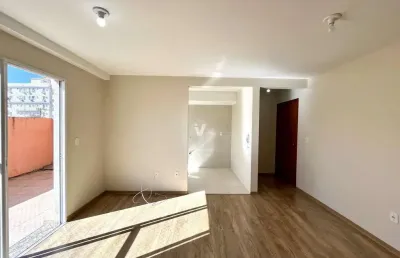 Apartamento com 2 dormitórios com terraço no centro!