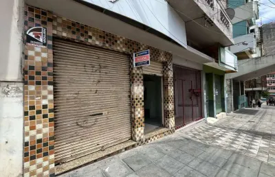Ponto comercial para alugar na Avenida Rio Branco, 587, Centro, Santa Maria