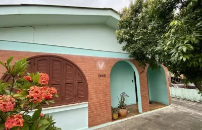 Casa com 3 quartos à venda na Avenida Osvaldo Cruz, 1445, Nossa Senhora das Dores, Santa Maria