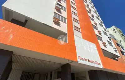 Apartamento central com 2 dormitórios no res. ilhas de santa clara