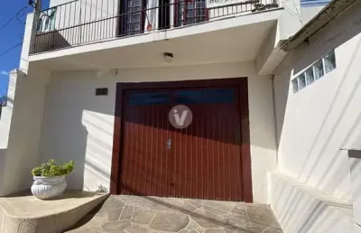 Casa com 2 quartos à venda na Rua Oswaldo Carvalho do Nascimento, 8, Tancredo Neves, Santa Maria
