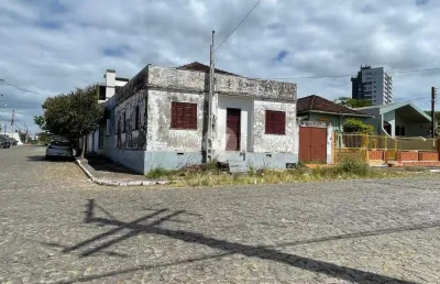 Terreno à venda na Rua Alfredo Preigchadt, 199, Nossa Senhora das Dores, Santa Maria