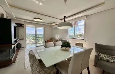 Lindo apartamento de 2 dormitórios com 2 vagas, semi-mobiliado!
