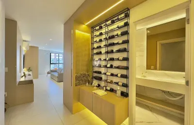 Apartamento 3 dormitórios, sendo 1 suíte e 2 vagas de garagem no torre de elohim