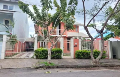 Casa com 4 quartos para alugar na Rua Roberto Severo Neto, 75, Nossa Senhora de Fátima, Santa Maria