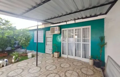 Casa com 3 quartos à venda na Rua São Martinho da Serra, 23, Diácono João Luiz Pozzobon, Santa Maria