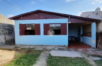 Casa 3 quartos, no bairro jk., próxima de comércios, supermercados e escolas!