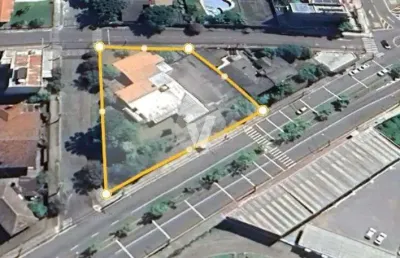 Terreno à venda na Avenida Presidente Vargas, 160, Patronato, Santa Maria