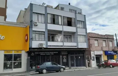 Apartamento 3 quartos, amplo e bem localizado. no centro de santa maria!