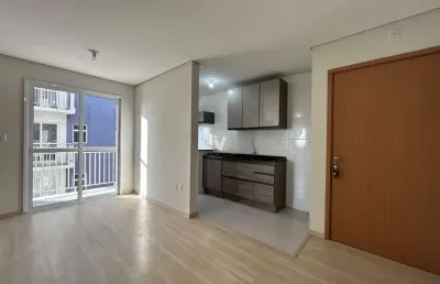 Apartamento dois dormitórios semimobiliado, sacada e de fácil acesso a ufsm.