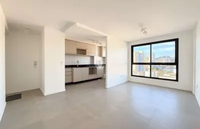 Apartamento novo 2 dormitórios com suíte, andar alto e infra completa, no centro