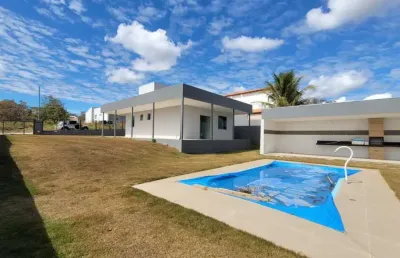 Casa no condomínio vale do luar na cidade de jaboticatubas