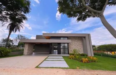 Casa dos sonhos!  viva o luxo e o conforto no condomínio victoria golf