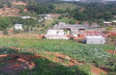 Terreno à venda no Condomínio Eco Village Residence Park, Lagoa Santa 