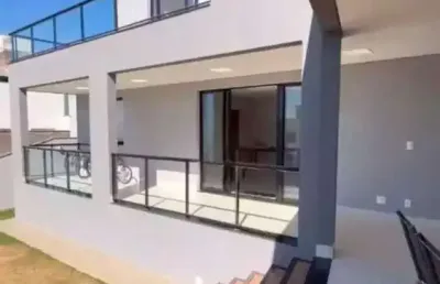 Sensacional casa com 03 suítes no condomínio rosa dos ventos em vespasiano