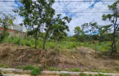 Excelente lote a poucos metros da lagoa no recanto da lagoa
