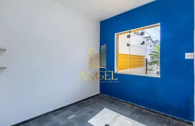 Casa comercial com 3 salas para alugar na Vila Bertioga, São Paulo 