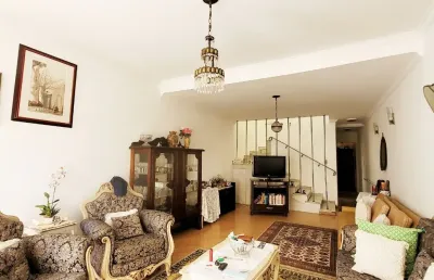 Vendo amplo sobrado em mirandópolis com 3 dormitórios