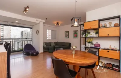 Vendo lindo apartamento na saúde pronto para morar!