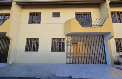 Sobrado com 3 quartos  para alugar, 150.00 m2 por r$2850.00  - boqueirao - curitiba/pr