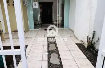 Casa com 2 quartos à venda na pedro bencz (rua 3100), 465, itacolomi, balneário piçarras, 72 m2 por r$ 430.000