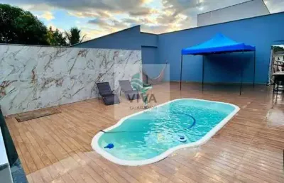 Casa de alto padrão com área de lazer á venda na praia de santa mônica, guarapari-es