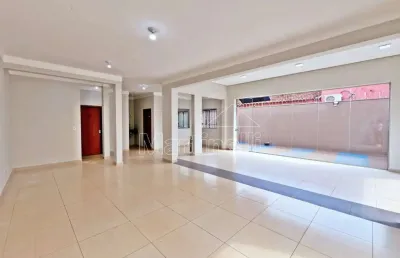 Casa comercial à venda na Vila Tibério, Ribeirão Preto 