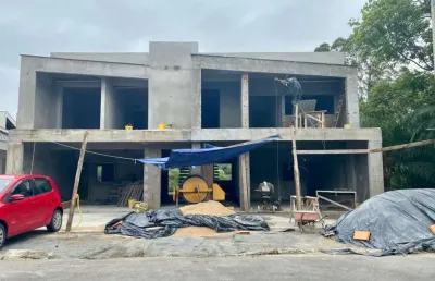 Casa com 4 dormitórios à venda no bairro estados em timbó/sc