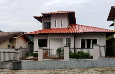 Casa com 3 dormitórios à venda no bairro quintino em timbó/sc