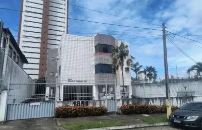 Apartamento 3/4 com 161m² condomínio miguel de cervantes