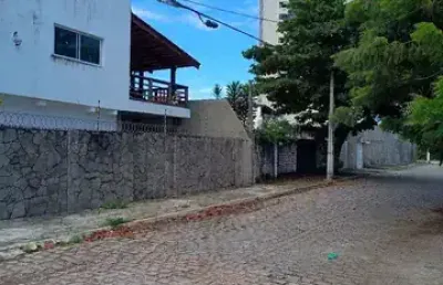 Casa mobiliada com 6 suítes para locação em ponta negra