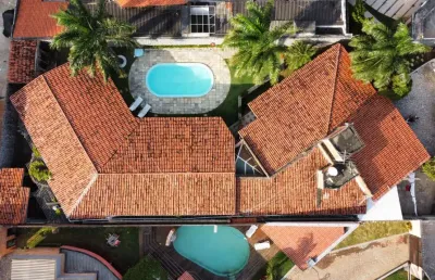 Casa alto padrão 550m² construída e terreno de 1.000m²